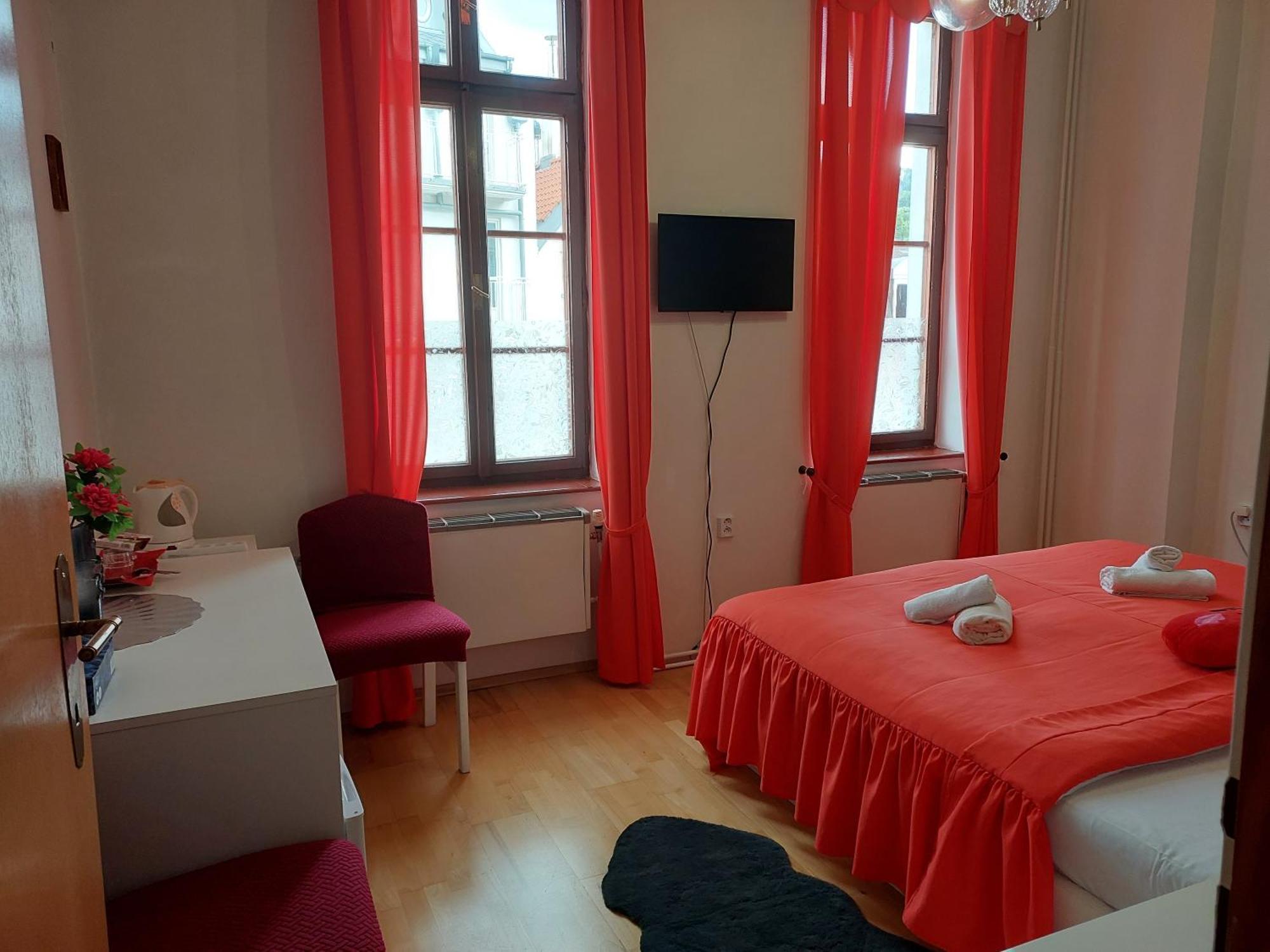 Hotel Asila 카를로비바리 외부 사진
